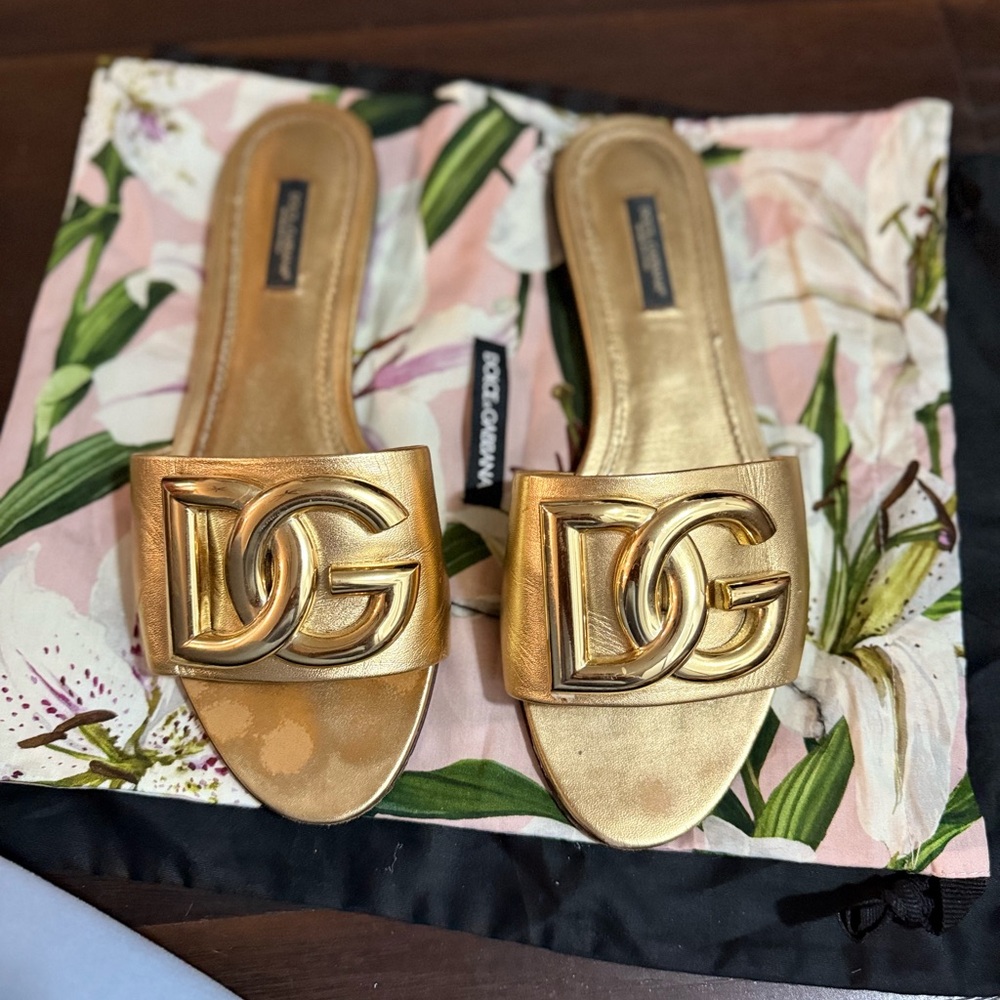 Dolce&Gabbana Gold Designer Women's Slide Sandals